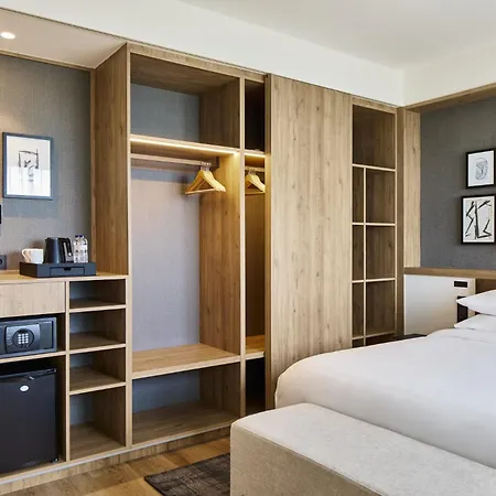Hotell Four Points By Sheraton Barcelona Airport
