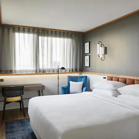 Hotell Four Points By Sheraton Barcelona Airport *