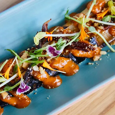 ホテル Four Points By Sheraton Barcelona Airport 4*