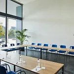 מלון Four Points By Sheraton Barcelona Airport