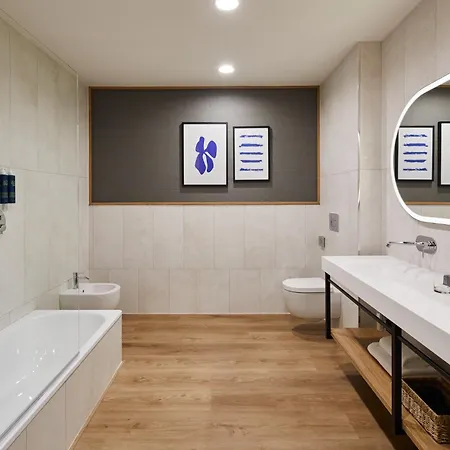 Four Points By Sheraton Barcelona Airport 4*